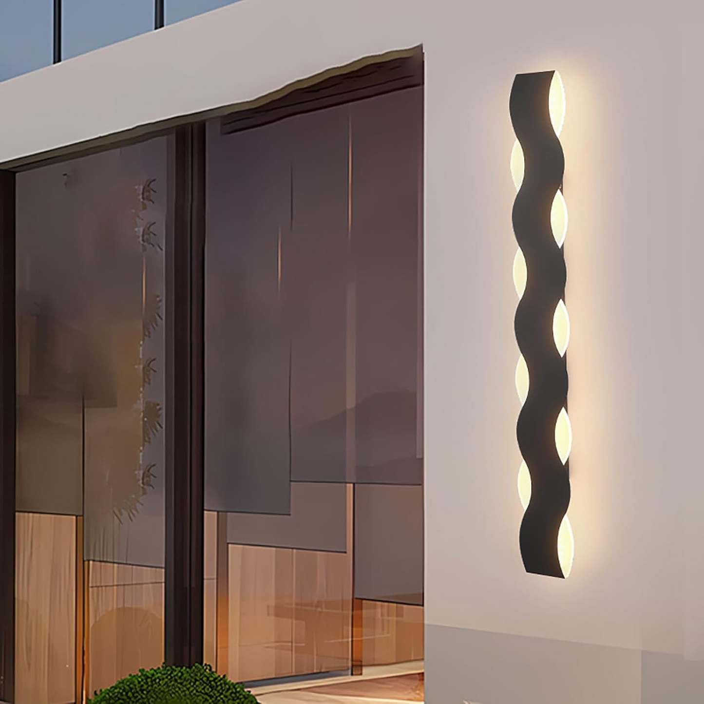 Wave Shaped Outdoor Wall Lamp